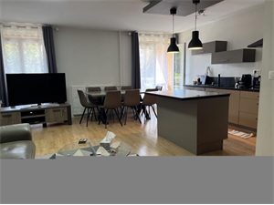 t4 à la vente -   13012  MARSEILLE, surface 83 m2 vente t4 - UBI481048895